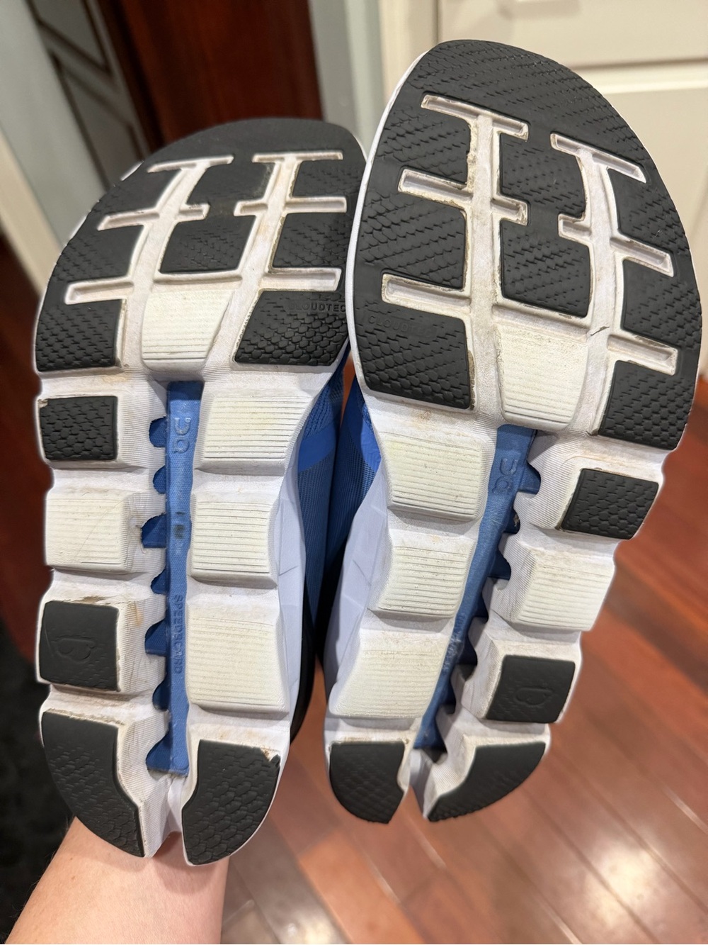 Cloudstratus On Cloud Women’s Blue & Black Athletic Shoes- size 9.5 - Picture 12 of 12